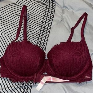Victoria’s Secret pink bra